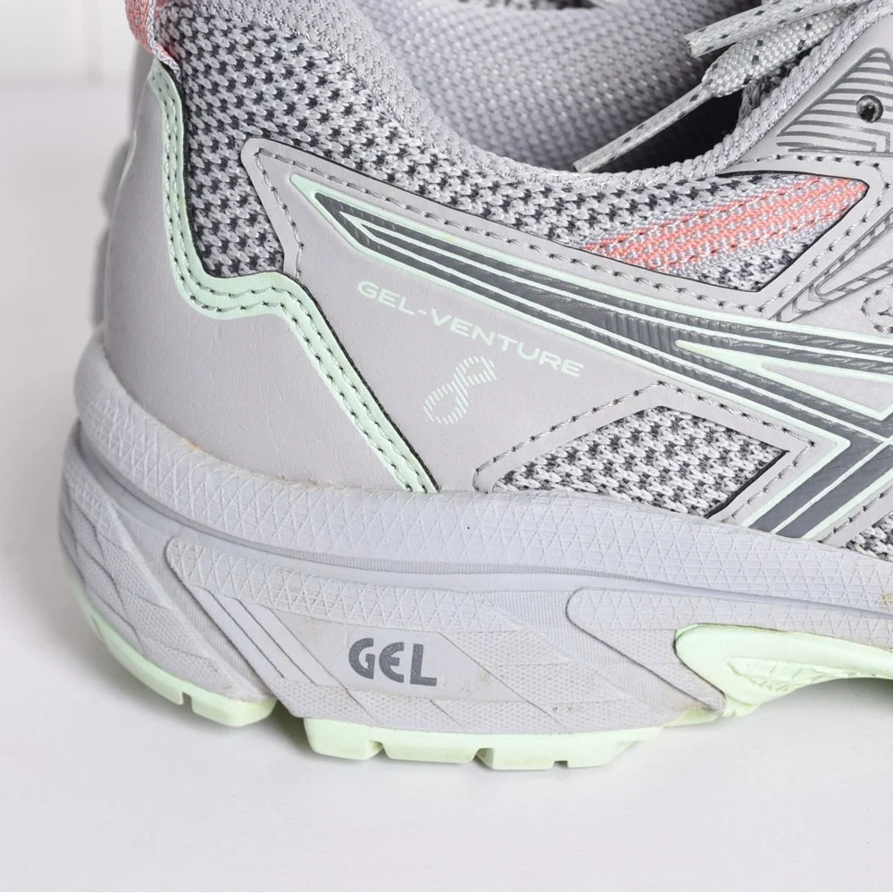 ASICS Women's‎ GEL VENTURE 8 running shoes; gray, green, and pink; size 8.5 WIDE